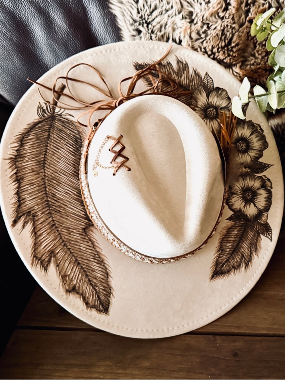 Women's Cream Wide-Brim Embroidered Floral Fedora Hat